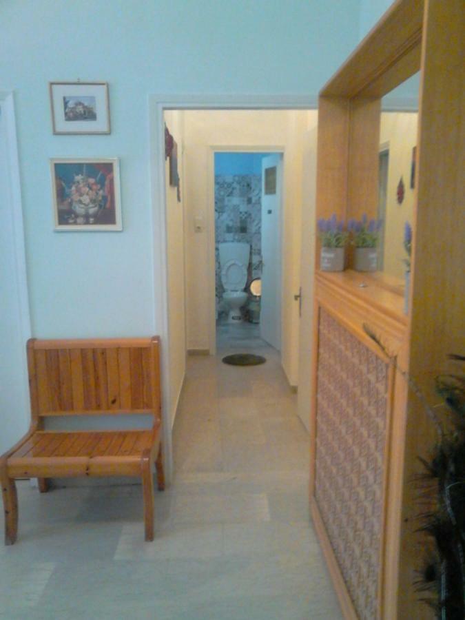 Vasiliki's *